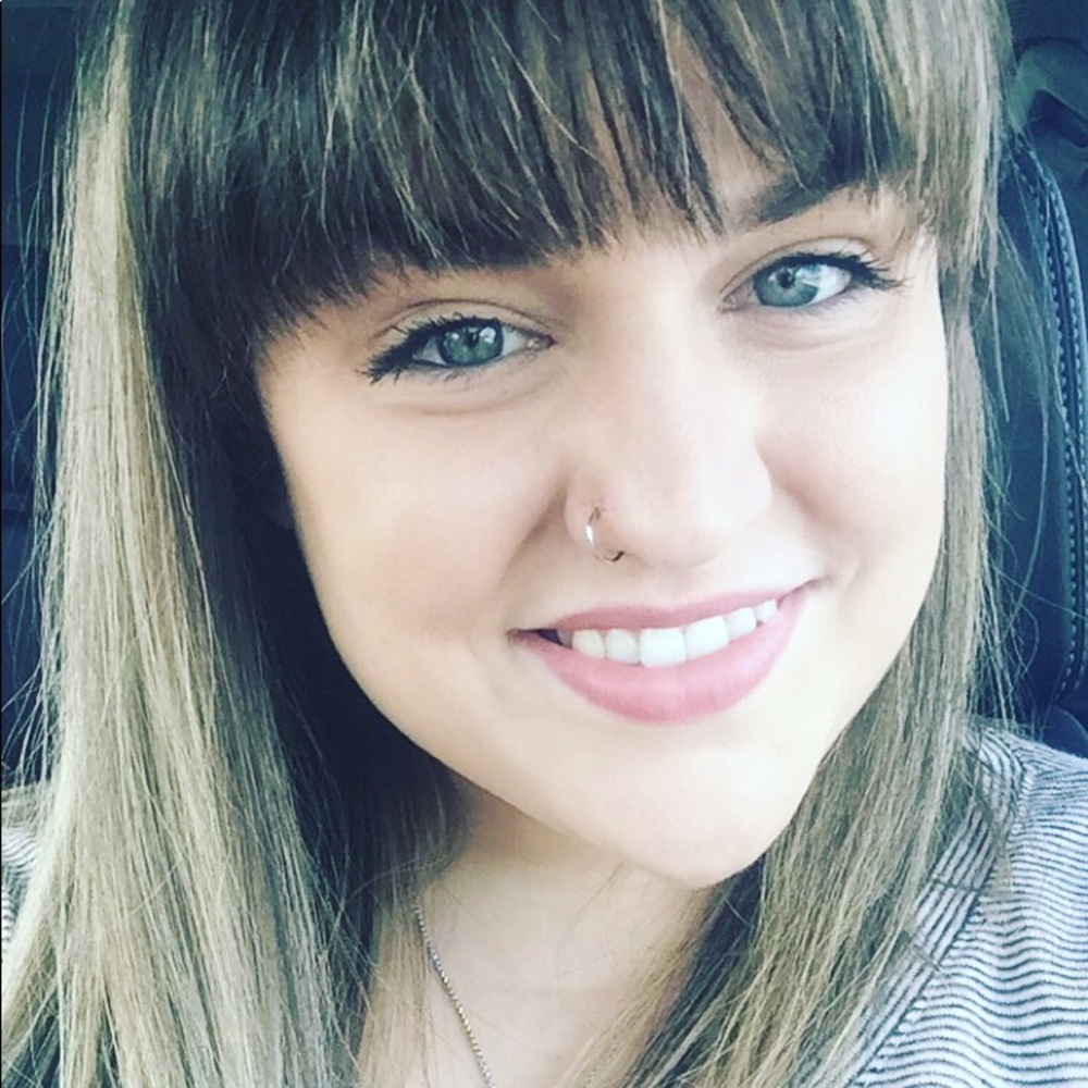 Meet your Posher, Robyn